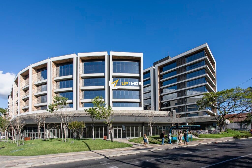 Sala Comercial com 200m² no bairro Tristeza em Porto Alegre para Comprar