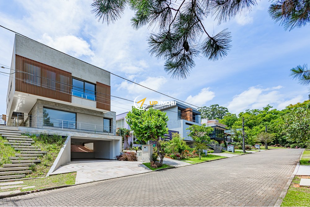 Casa de Condomínio com 327m², 3 dormitórios no bairro Krahe em Viamão para Comprar