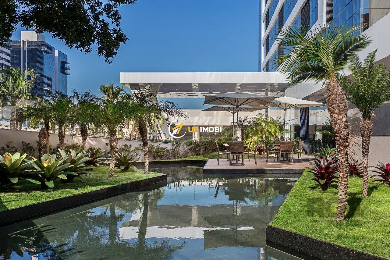 Sala Comercial no bairro Petrópolis em Porto Alegre para Comprar