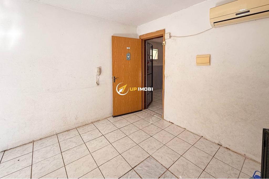 Apartamento com 46m², 2 dormitórios no bairro Guajuviras em Canoas para Comprar