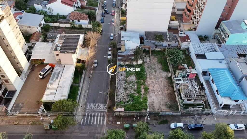 Terreno com 702m² no bairro Centro em Canoas para Comprar