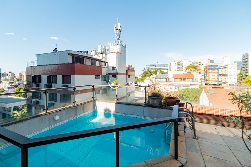 Cobertura com 178m², 3 dormitórios no bairro Auxiliadora em Porto Alegre para Comprar