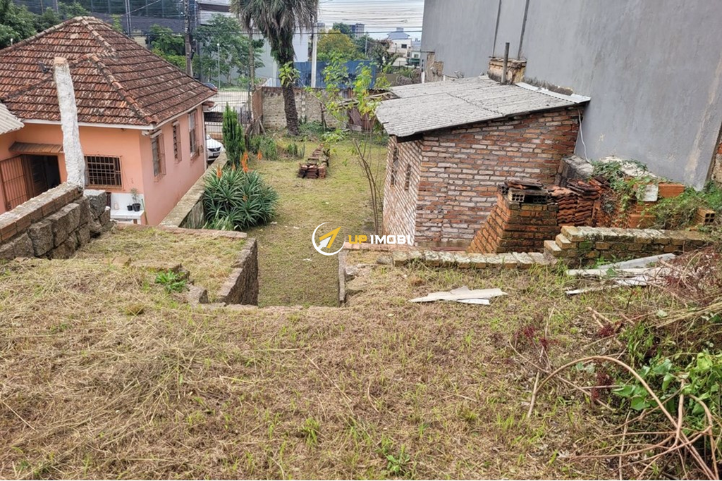 Terreno com 307m² no bairro Glória em Porto Alegre para Comprar