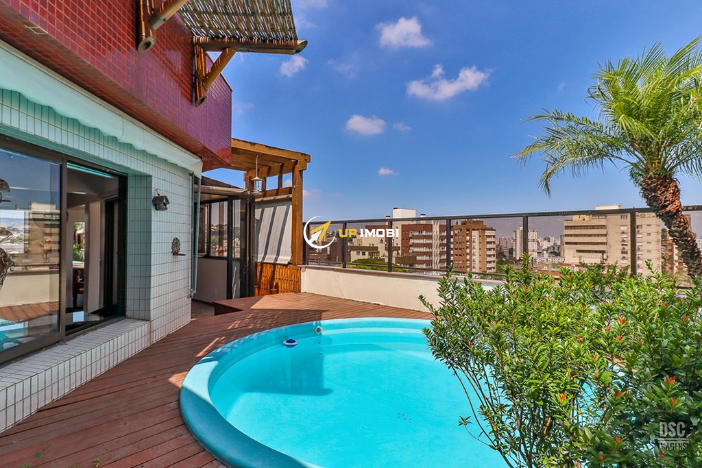 Cobertura com 185m², 3 dormitórios no bairro Petrópolis em Porto Alegre para Comprar