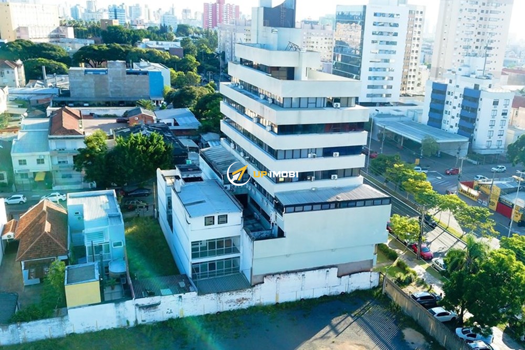 Terreno com 220m² no bairro Santana em Porto Alegre para Comprar