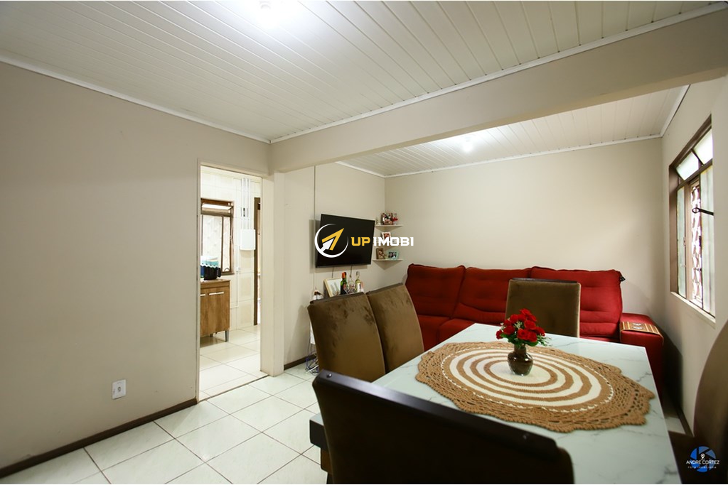 Casa com 179m², 3 dormitórios no bairro Rubem Berta em Porto Alegre para Comprar