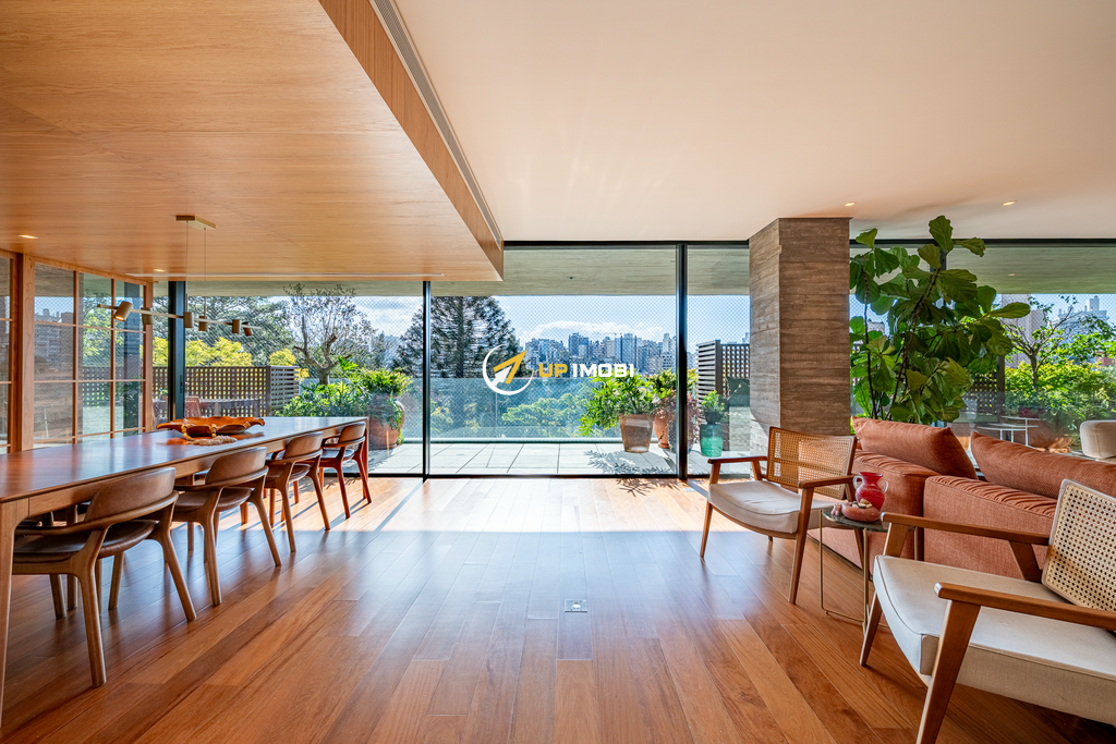 Apartamento com 317m², 3 dormitórios no bairro Petrópolis em Porto Alegre para Comprar