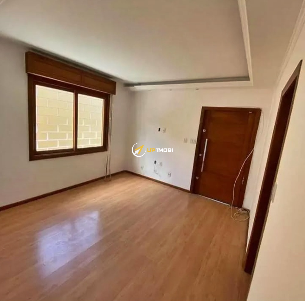 Casa com 140m², 3 dormitórios no bairro Parque dos Maias em Porto Alegre para Comprar