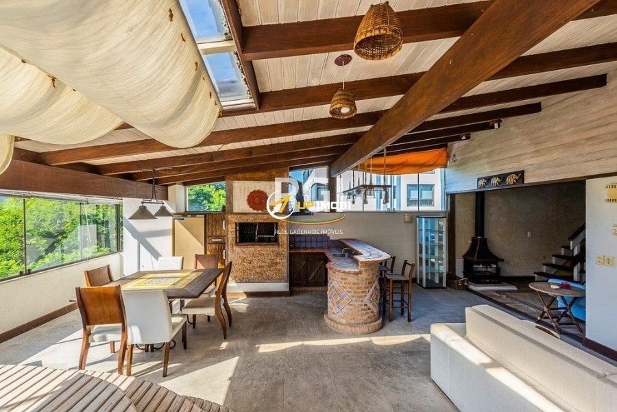 Cobertura com 116m², 2 dormitórios no bairro Petrópolis em Porto Alegre para Comprar