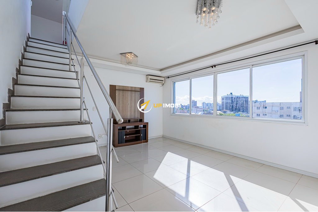 Cobertura com 148m², 2 dormitórios no bairro Santana em Porto Alegre para Comprar