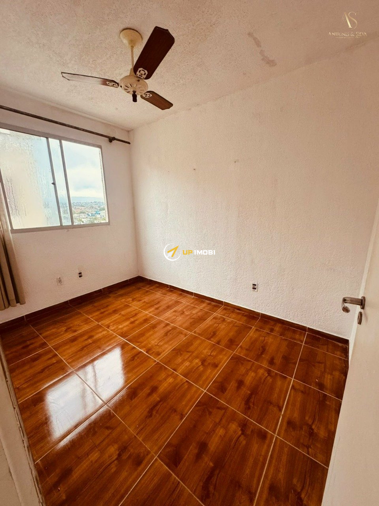 Apartamento com 40m², 2 dormitórios no bairro Sarandi em Porto Alegre para Comprar