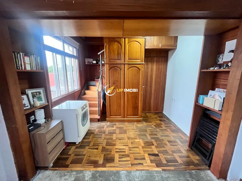 Apartamento com 70m², 2 dormitórios no bairro Navegantes em Porto Alegre para Comprar