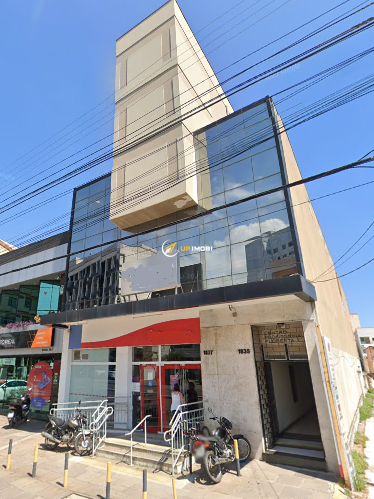 Sala Comercial com 28m² no bairro Floresta em Porto Alegre para Comprar