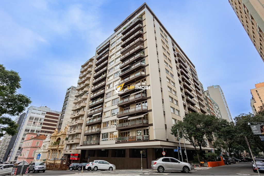 Apartamento com 167m², 3 dormitórios no bairro Centro Histórico em Porto Alegre para Comprar