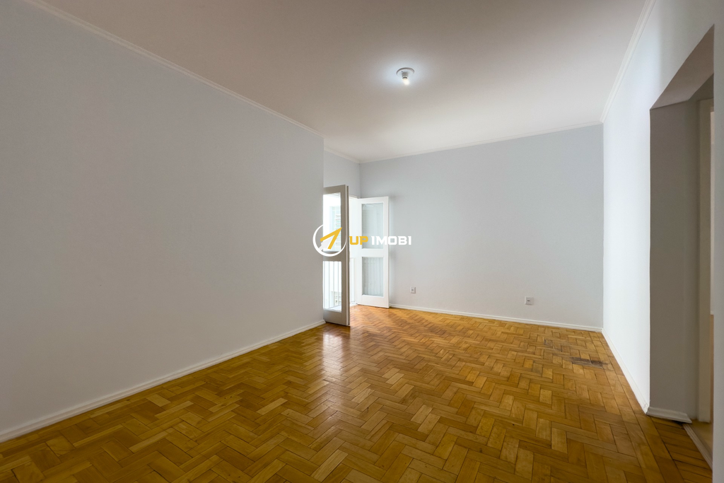 Apartamento com 67m², 2 dormitórios no bairro Petrópolis em Porto Alegre para Comprar