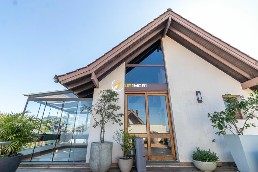 Apartamento com 213m², 3 dormitórios no bairro Ipanema em Porto Alegre para Comprar