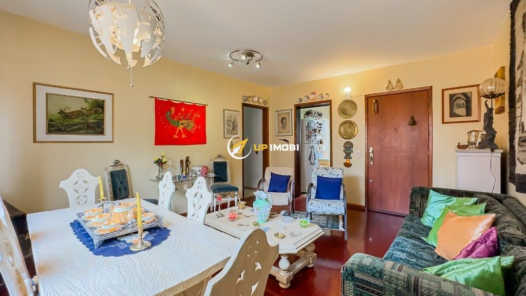 Apartamento com 99m², 3 dormitórios no bairro Floresta em Porto Alegre para Comprar