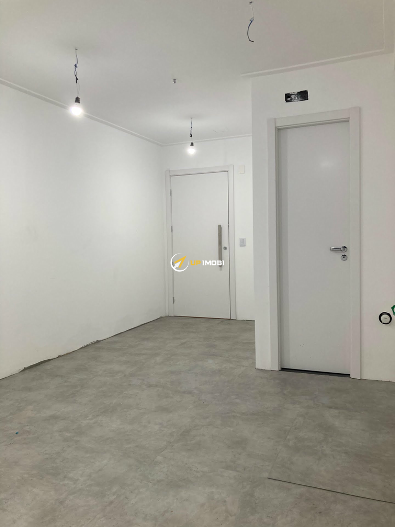 Sala Comercial com 27m² no bairro Centro em Canoas para Comprar