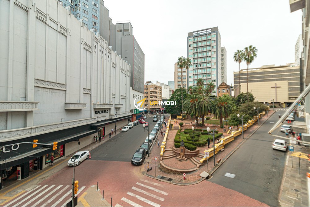 Apartamento com 50m², 2 dormitórios no bairro Centro Histórico em Porto Alegre para Comprar