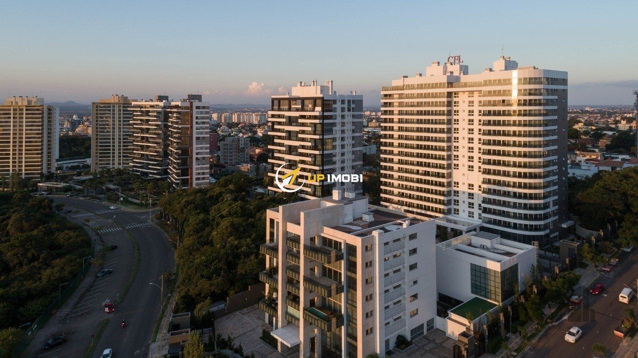 Apartamento, 3 dormitórios no bairro Jardim Europa em Porto Alegre para Comprar