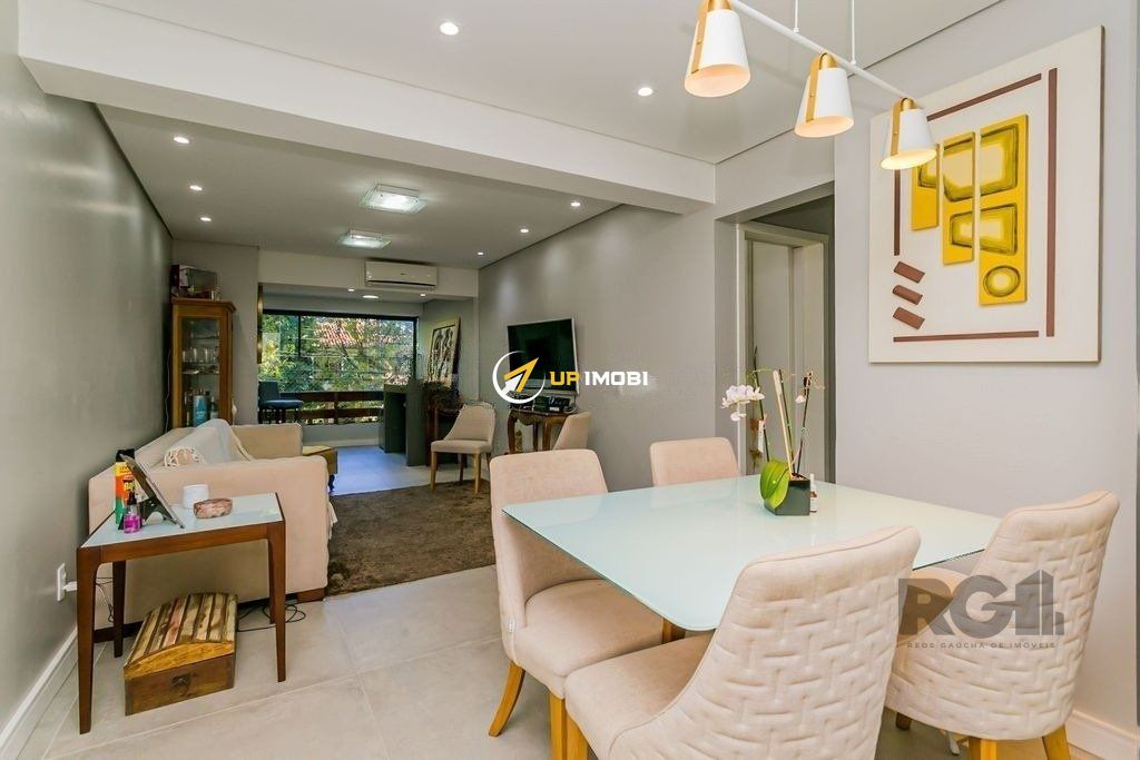 Apartamento, 2 dormitórios no bairro Petrópolis em Porto Alegre para Comprar