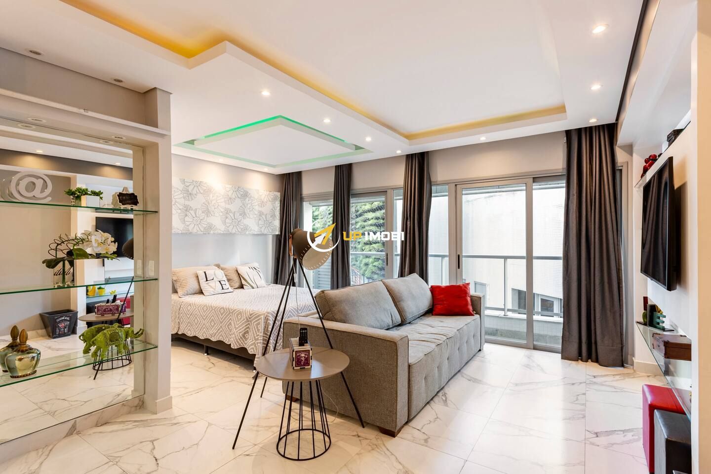 Apartamento, 1 dormitório no bairro Petrópolis em Porto Alegre para Comprar