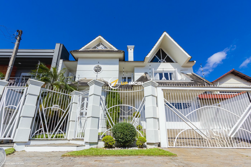 Casa com 331m², 4 dormitórios no bairro Moinhos de Vento em Canoas para Comprar