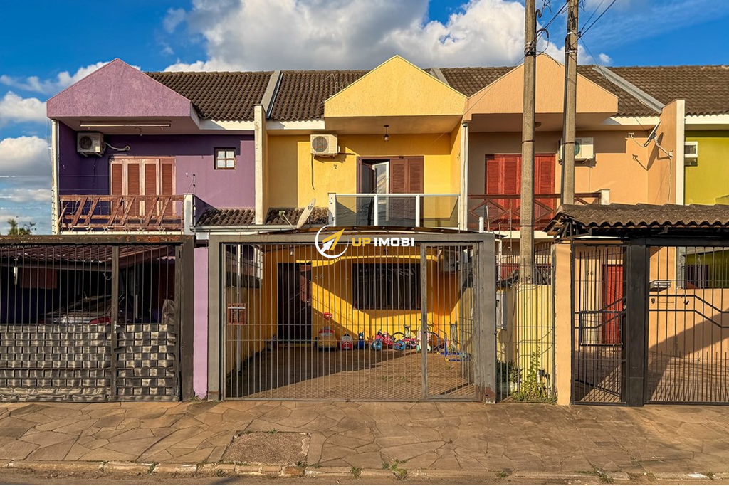 Casa com 113m², 3 dormitórios no bairro Niterói em Canoas para Comprar