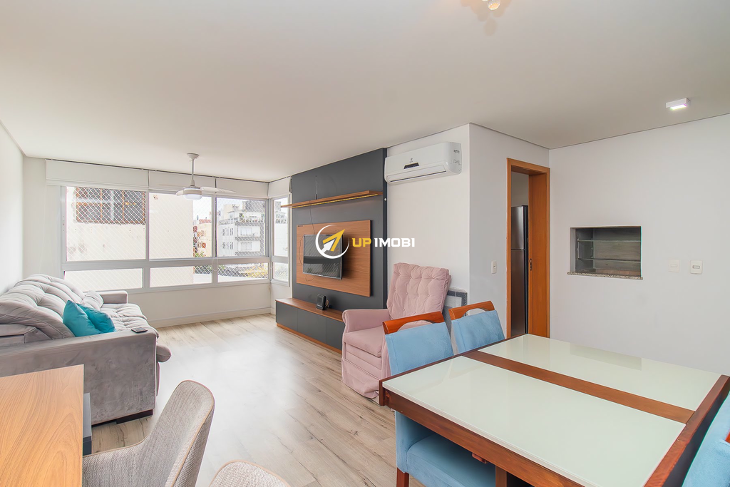 Apartamento com 85m², 2 dormitórios no bairro Menino Deus em Porto Alegre para Comprar