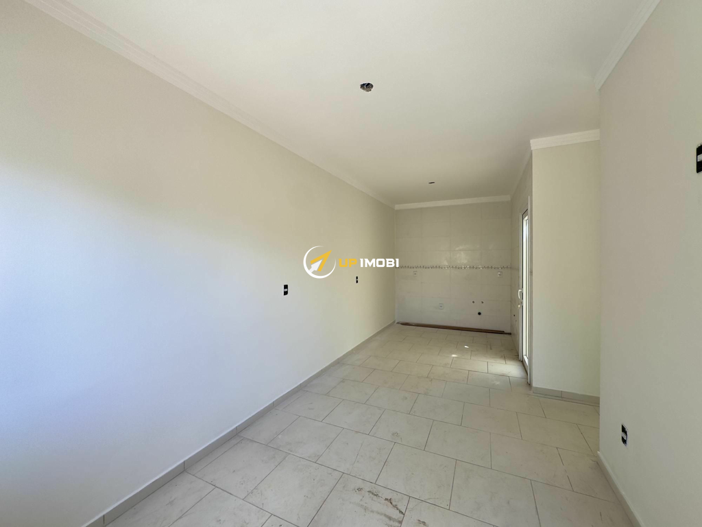 Casa de Condomínio com 47m², 2 dormitórios no bairro Olaria em Canoas para Comprar