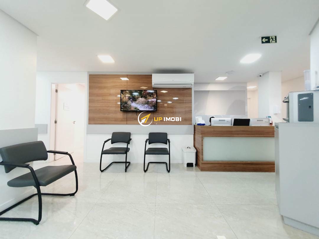 Sala Comercial com 85m² no bairro Centro Histórico em Porto Alegre para Comprar