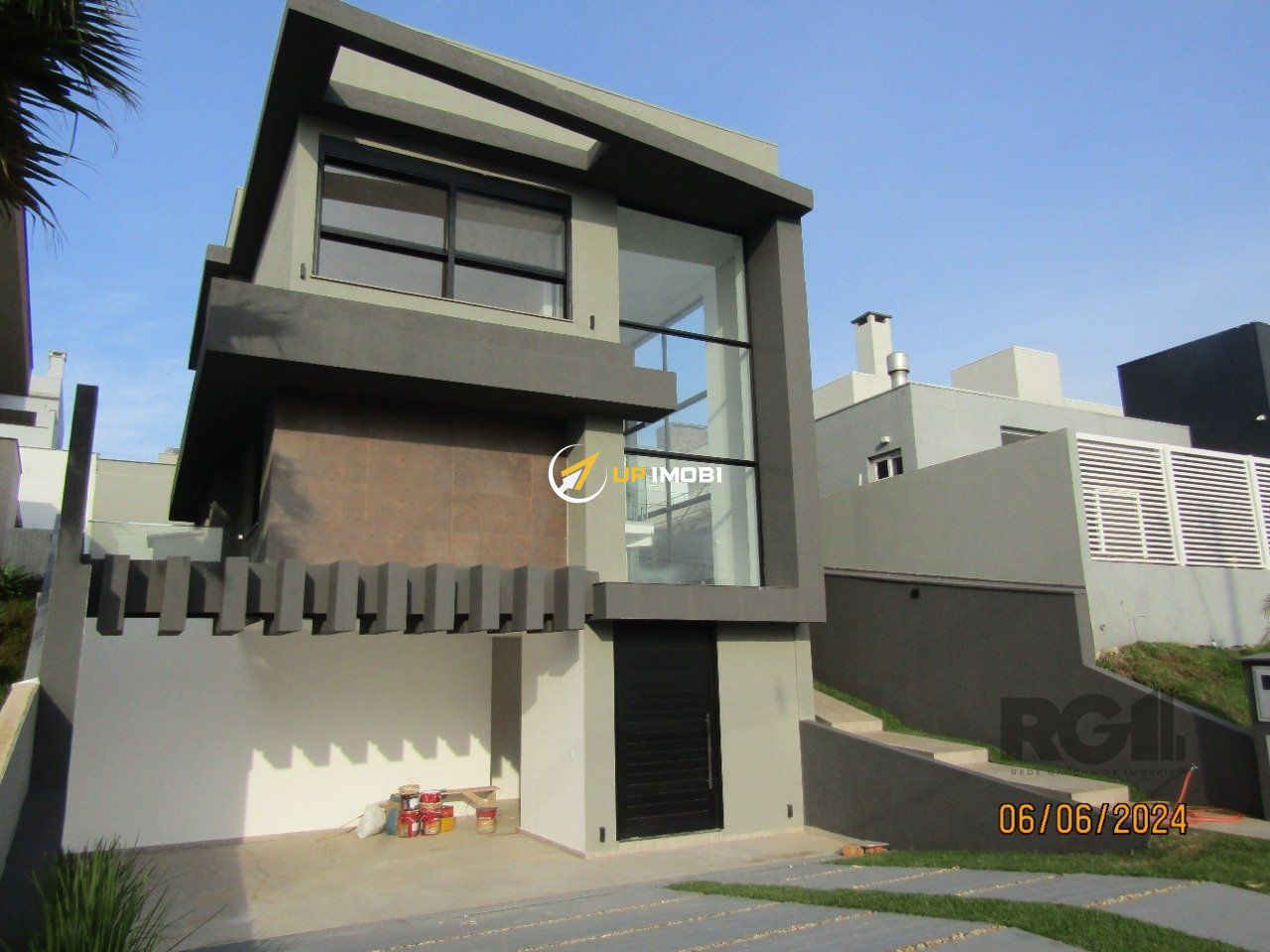 Casa de Condomínio com 240m², 3 dormitórios no bairro São Lucas em Viamão para Comprar