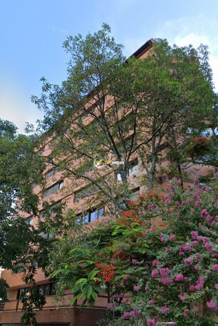 Apartamento, 1 dormitório no bairro Três Figueiras em Porto Alegre para Comprar