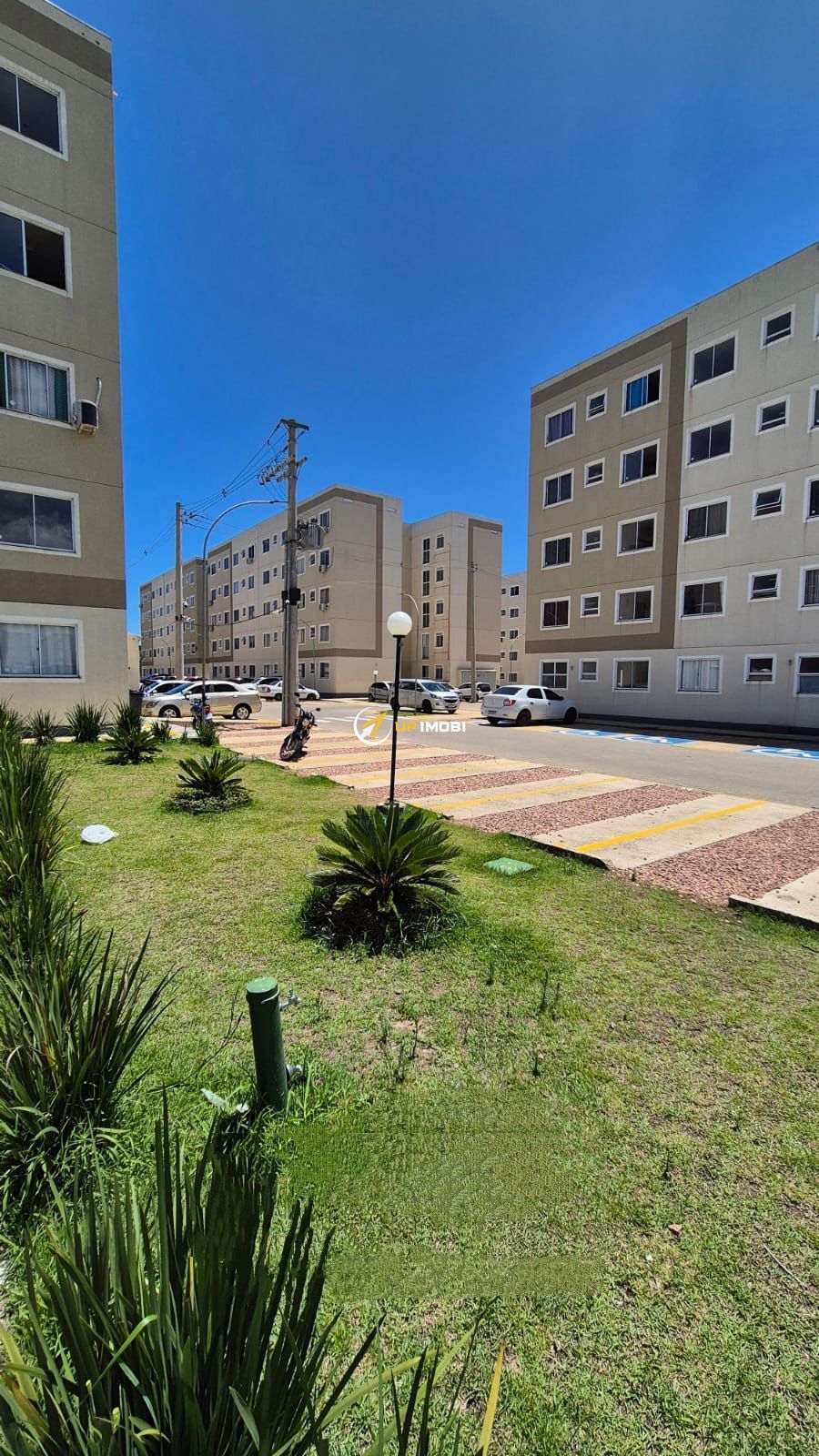 Apartamento, 2 dormitórios no bairro Restinga em Porto Alegre para Comprar