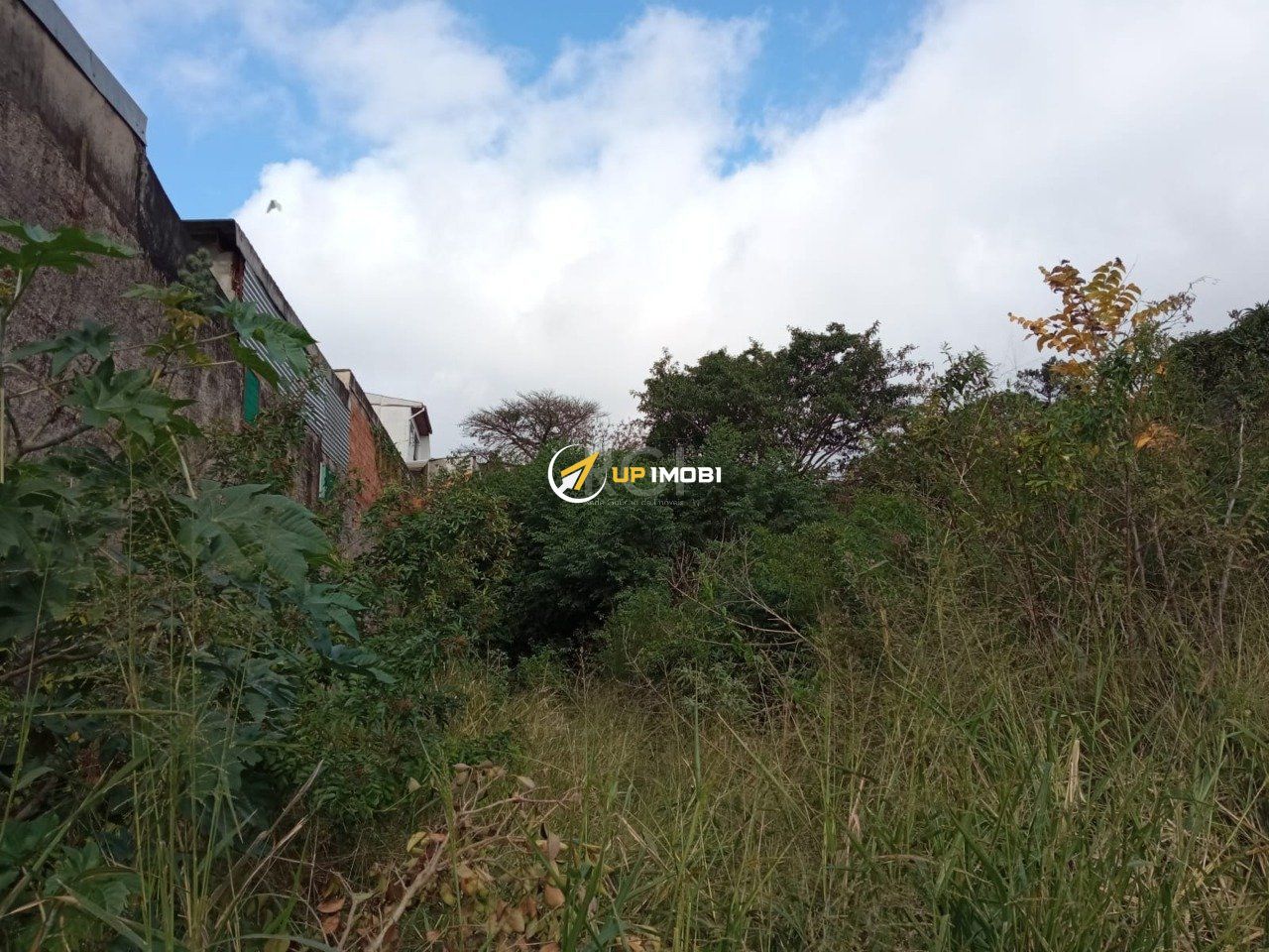 Terreno com 135900m² no bairro Nonoai em Porto Alegre para Comprar