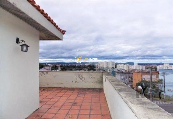 Cobertura, 3 dormitórios no bairro Jardim Itu em Porto Alegre para Comprar