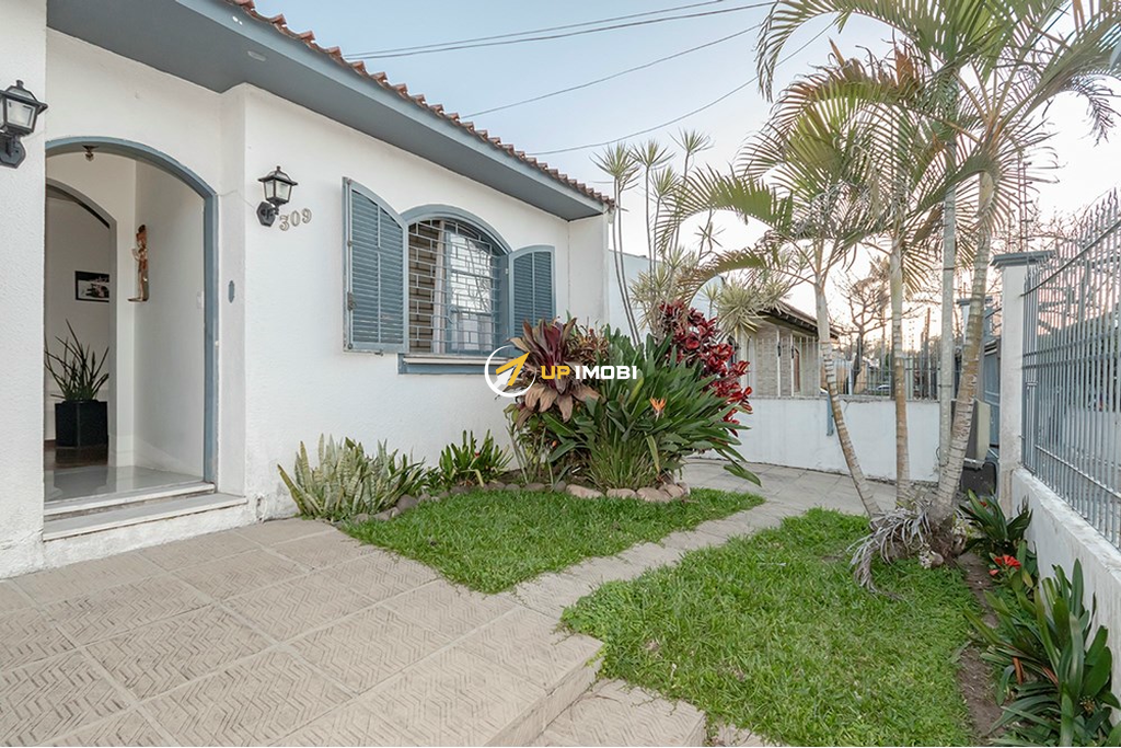 Casa com 152m², 3 dormitórios no bairro Jardim do Salso em Porto Alegre para Comprar