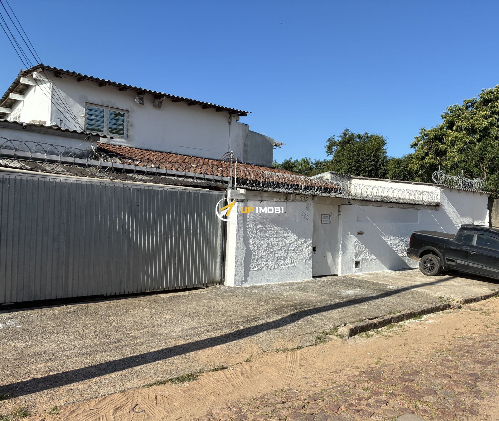 Casa, 3 dormitórios no bairro Jardim Carvalho em Porto Alegre para Comprar