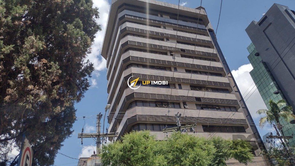 Sala Comercial com 37m² no bairro Moinhos de Vento em Porto Alegre para Comprar