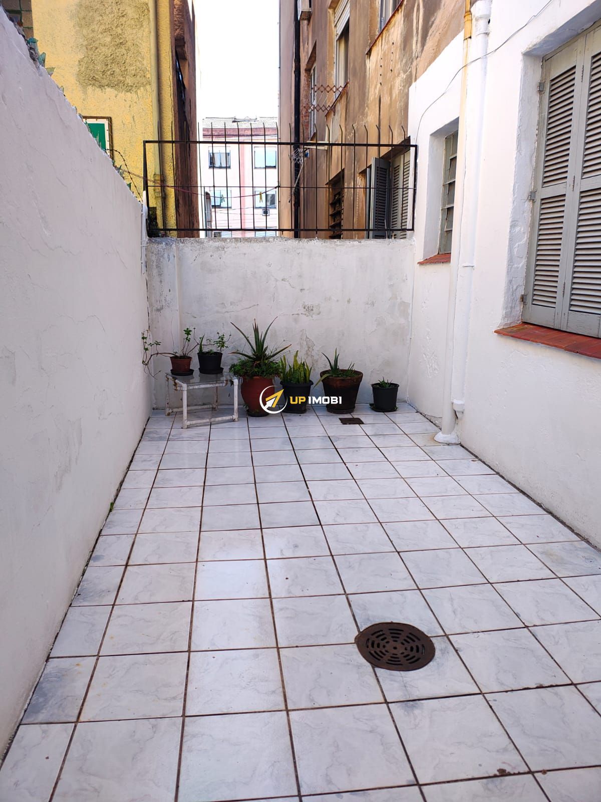 Apartamento com 57m², 1 dormitório no bairro São João em Porto Alegre para Comprar