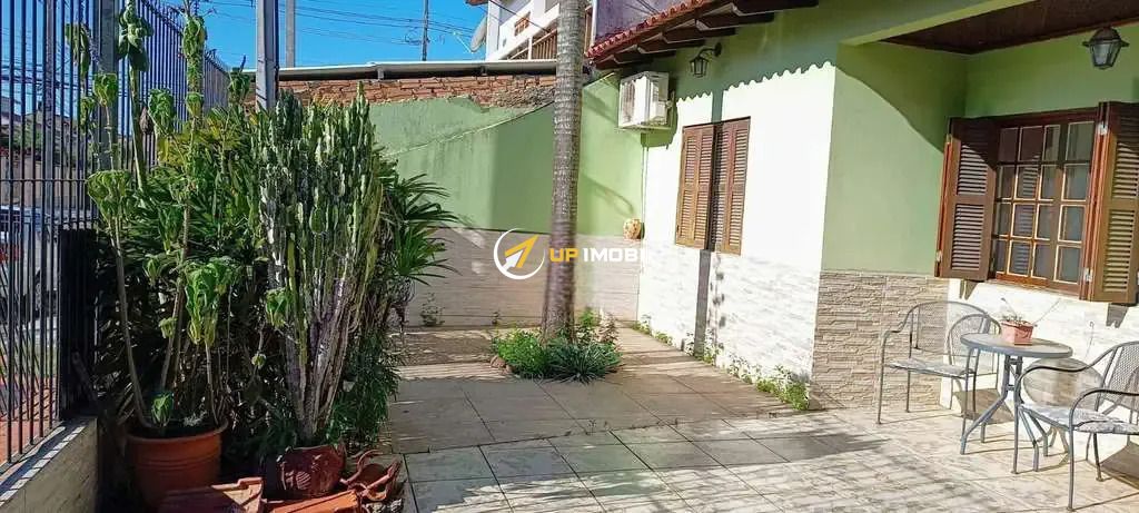 Casa, 3 dormitórios no bairro Jardim Algarve em Alvorada para Comprar