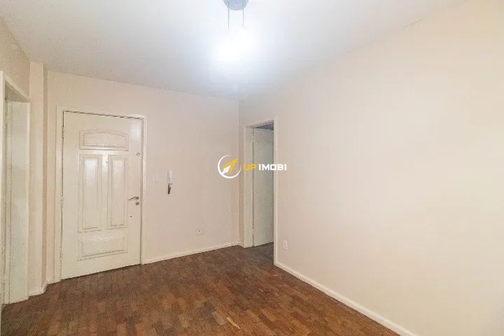 Apartamento, 2 dormitórios no bairro Independência em Porto Alegre para Comprar