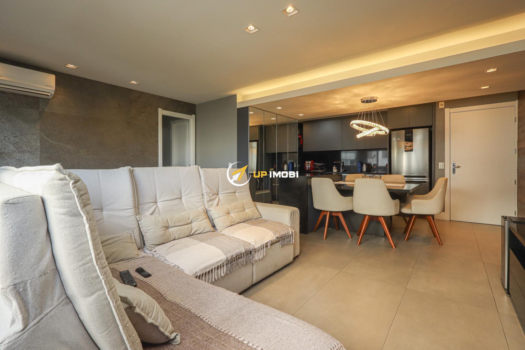 Apartamento, 3 dormitórios no bairro São Sebastião em Porto Alegre para Comprar