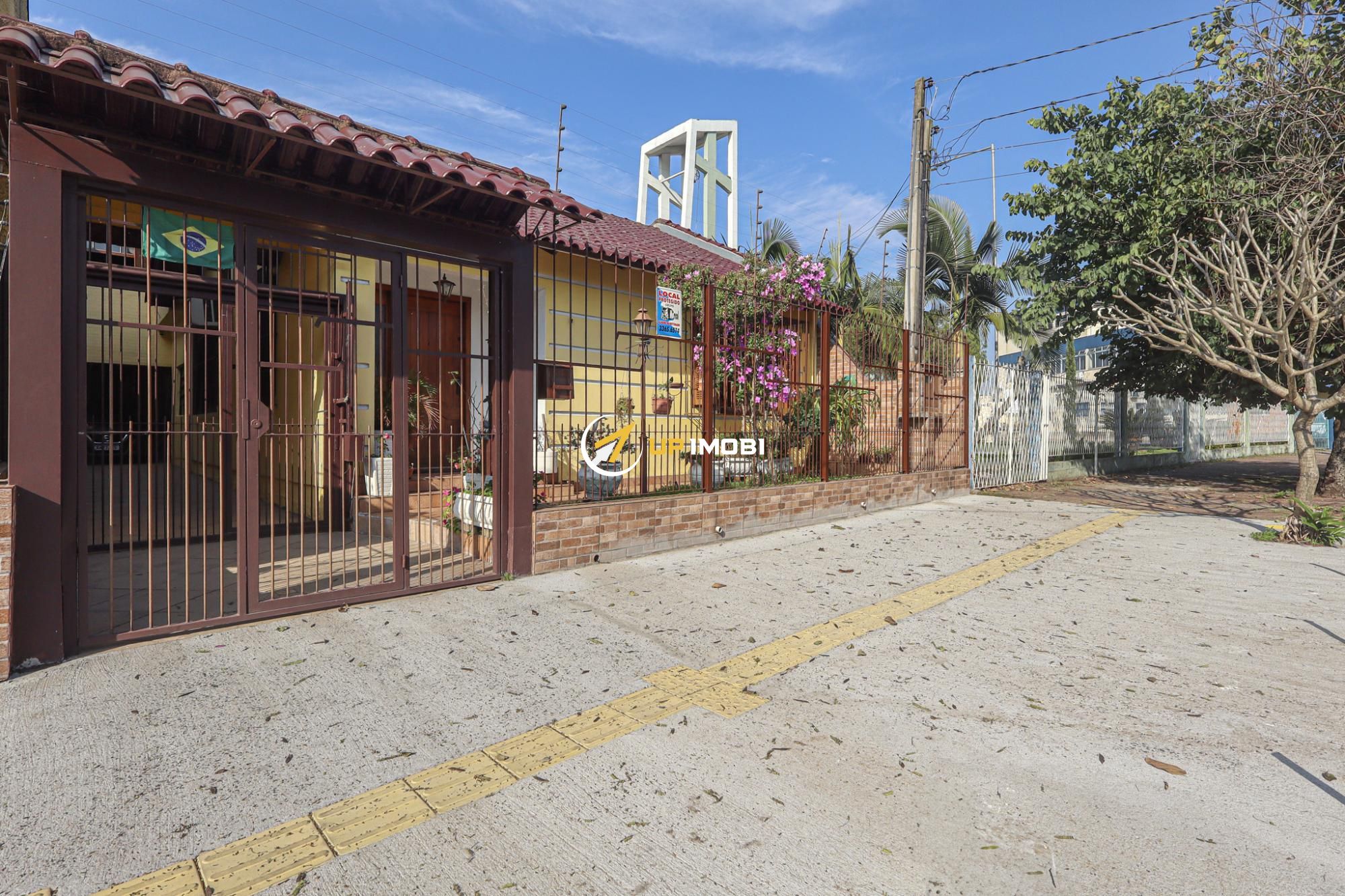 Casa com 185m², 3 dormitórios no bairro Sarandi em Porto Alegre para Comprar