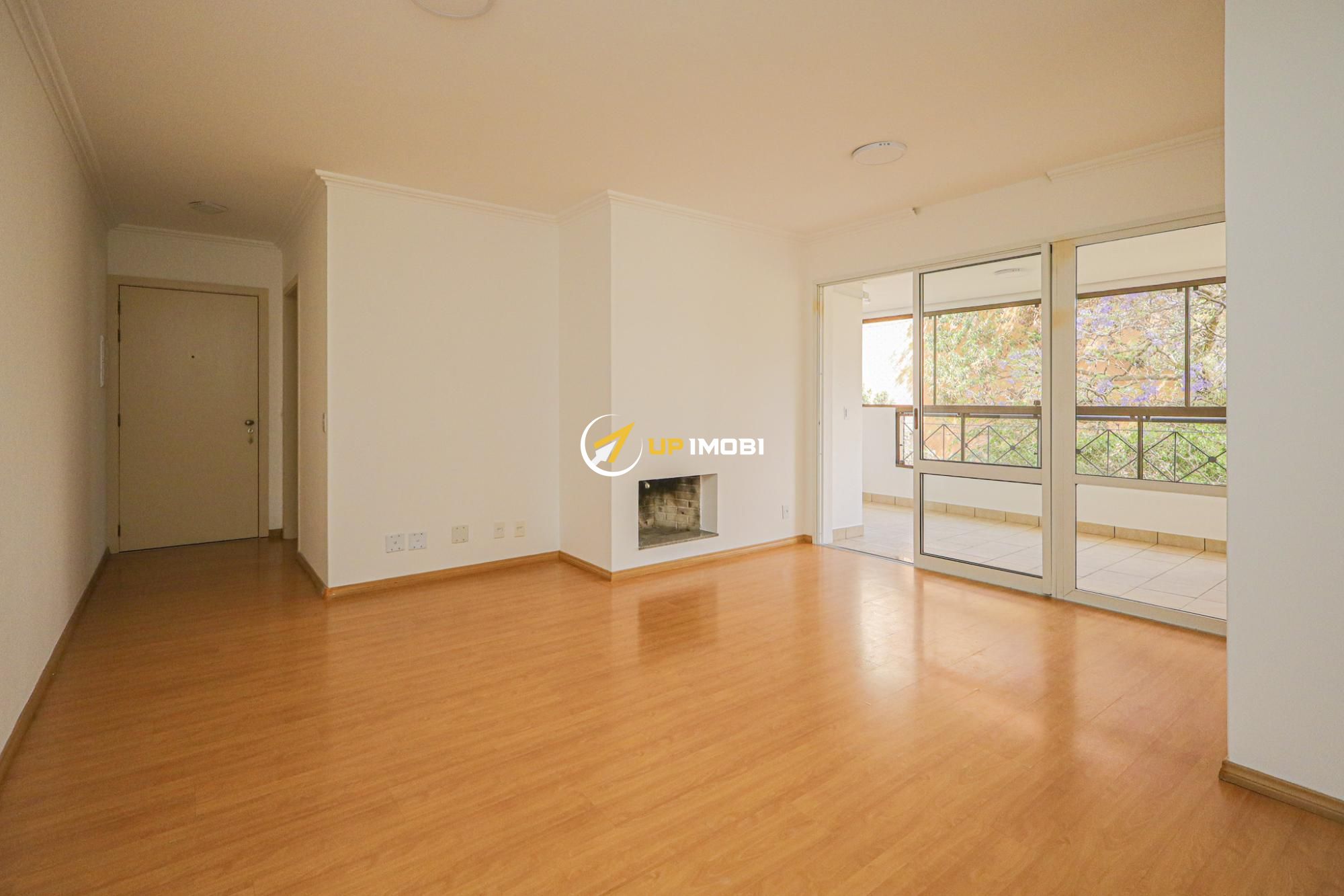 Apartamento com 110m², 3 dormitórios no bairro Auxiliadora em Porto Alegre para Comprar