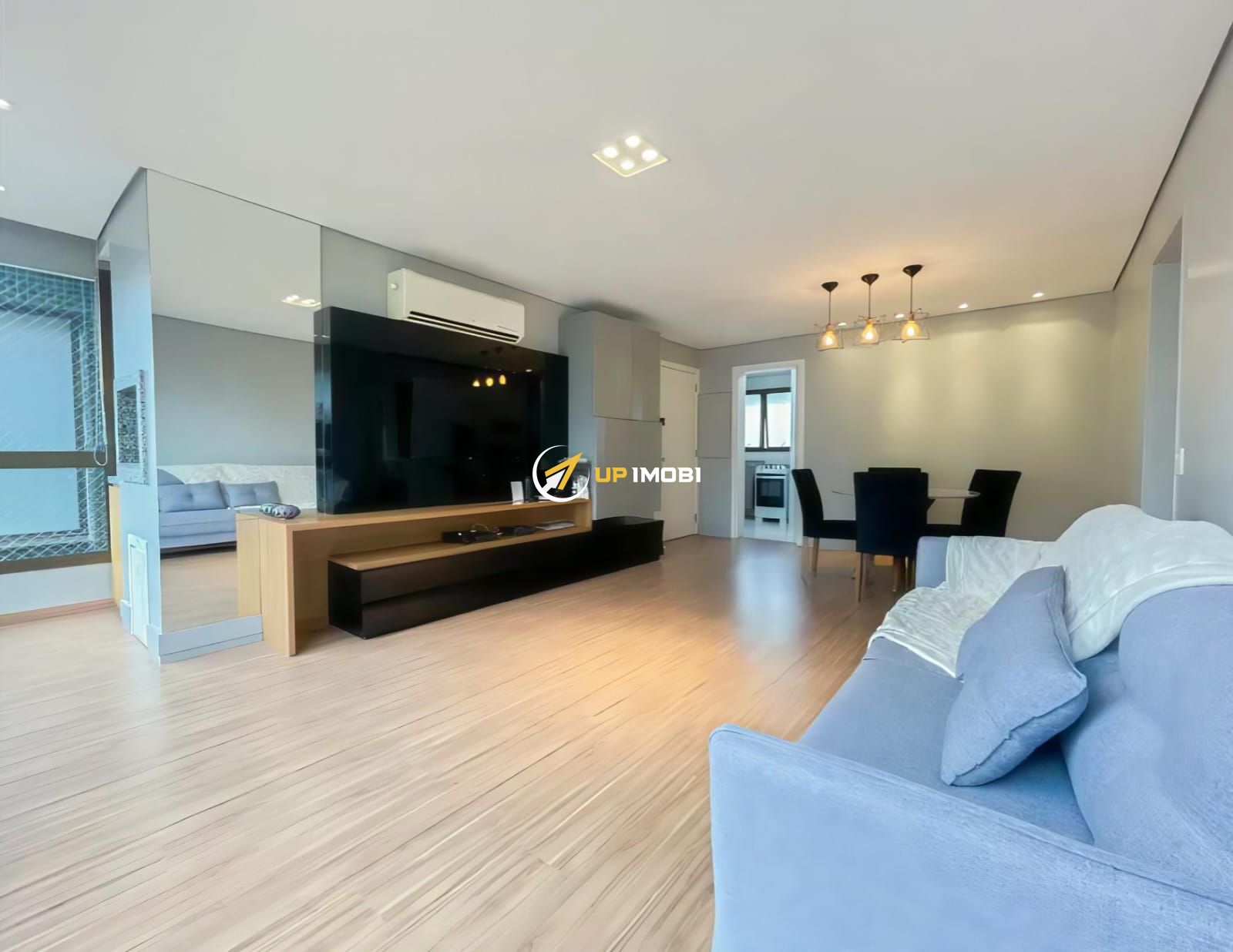 Apartamento com 120m², 3 dormitórios no bairro Bela Vista em Porto Alegre para Comprar