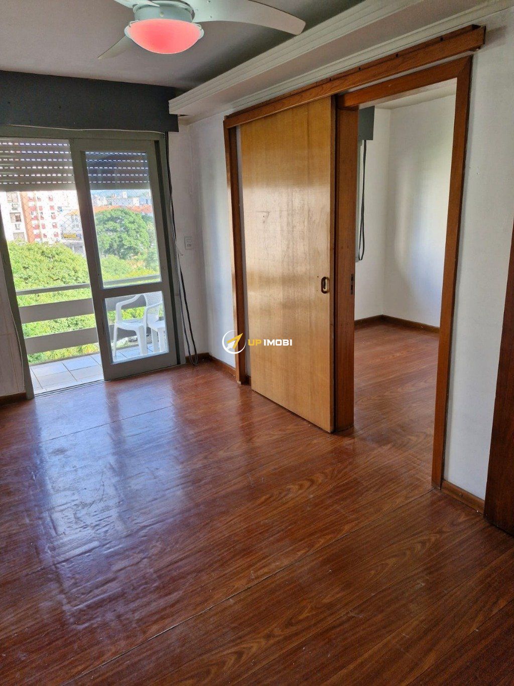 Apartamento, 1 dormitório no bairro Jardim Lindóia em Porto Alegre para Comprar