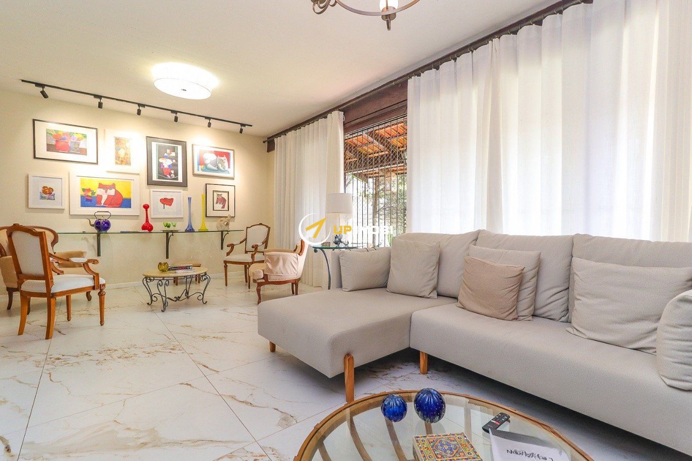 Casa, 3 dormitórios no bairro Ipanema em Porto Alegre para Comprar