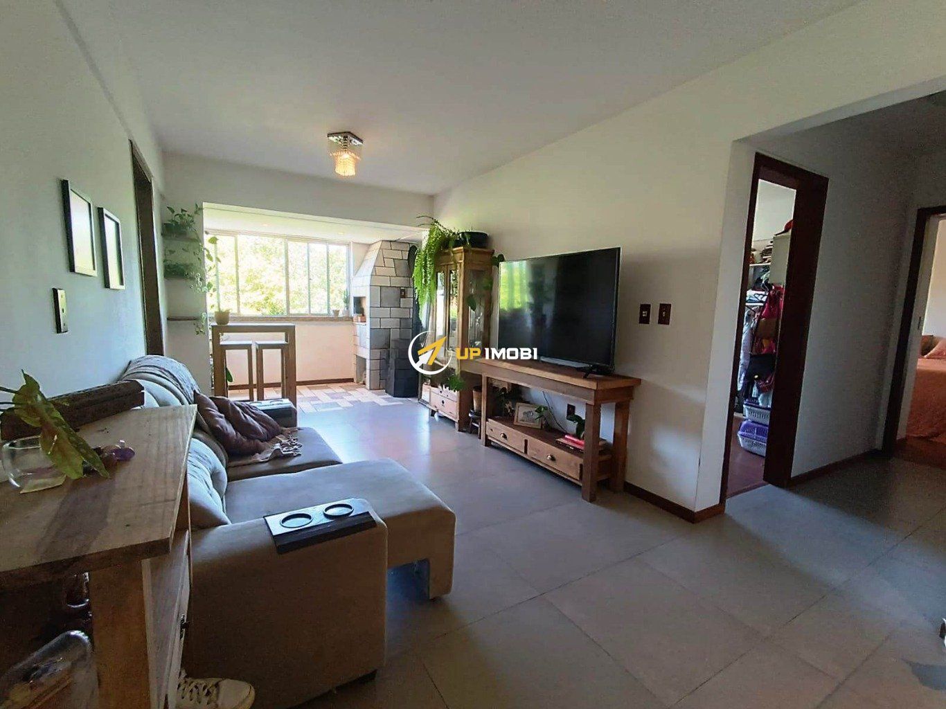 Apartamento, 2 dormitórios no bairro Nonoai em Porto Alegre para Comprar