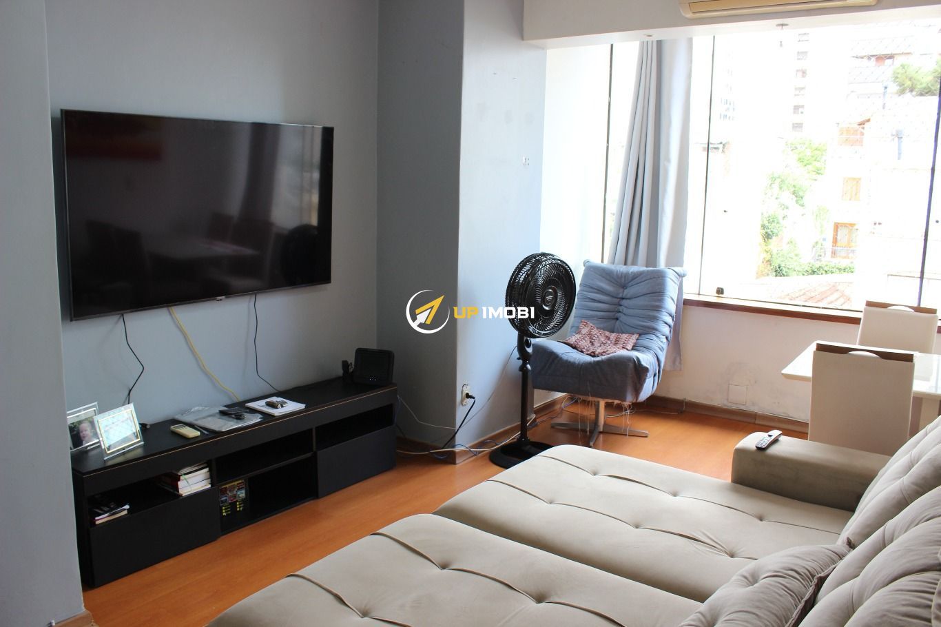 Apartamento, 3 dormitórios no bairro Rio Branco em Porto Alegre para Comprar